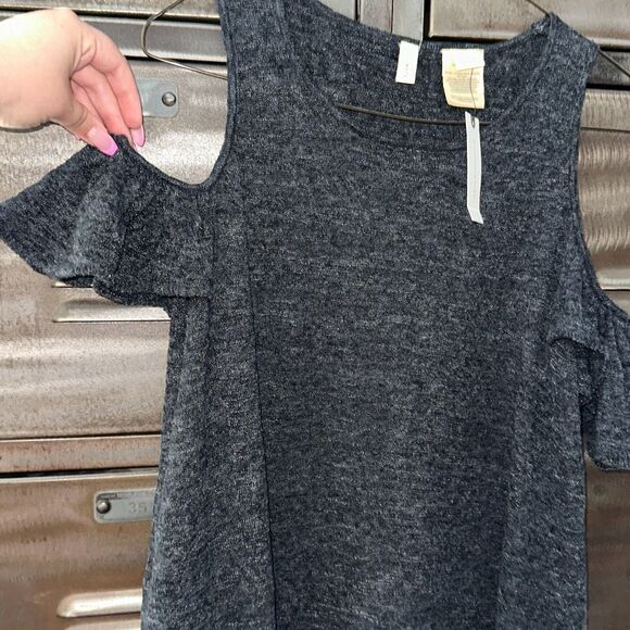 Anthropologie Moth Black Cold Shoulder Raw Hem Flutter Sleeved Blouse | Small - Picture 2 of 4